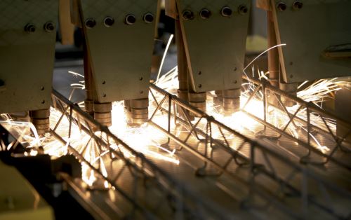 鋼筋桁架焊接生產(chǎn)線的優(yōu)勢(shì)與發(fā)展趨勢(shì)解析 鋼筋桁架焊接生產(chǎn)線的優(yōu)勢(shì)與發(fā)展趨勢(shì)解析